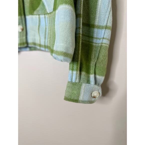 For The Republic Womens M Cropped Jacket Shacket Green Plaid Outdoor Button - Picture 3 of 10